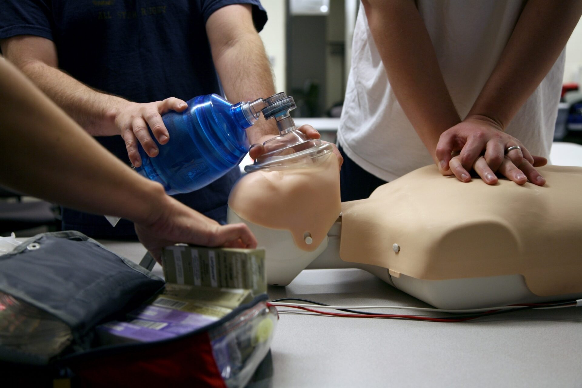 Advacned First Aid and Resus